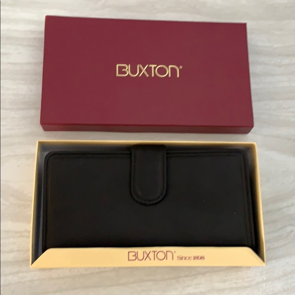 Buxton black leather wallet